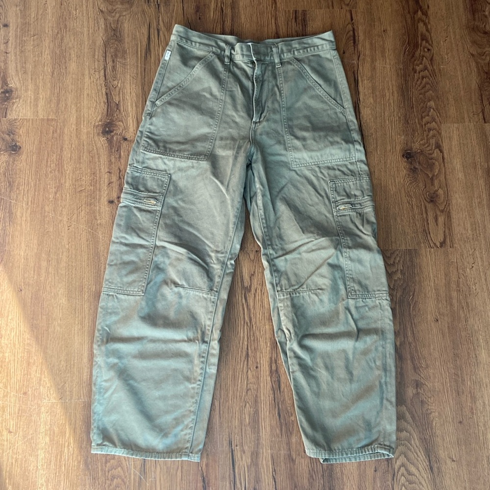 Citizens of Humanity Marcelle Low Slung Easy Cargo Pants in surplus size 28